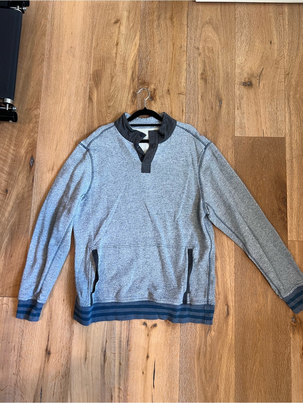 lululemon athletica blue Quarter-Placket Pullover with Navy Trim